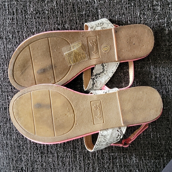 Snakeskin print and Spike Sandles - Picture 4 of 4